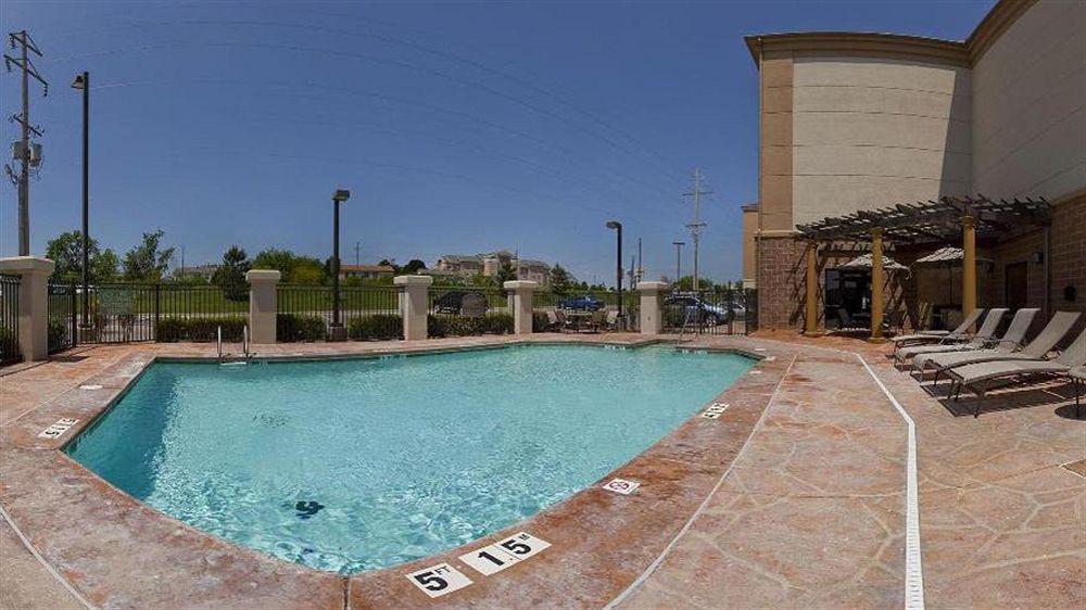 Holiday Inn Express Hotel & Suites Lawton-Fort Sill By Ihg Exterior photo