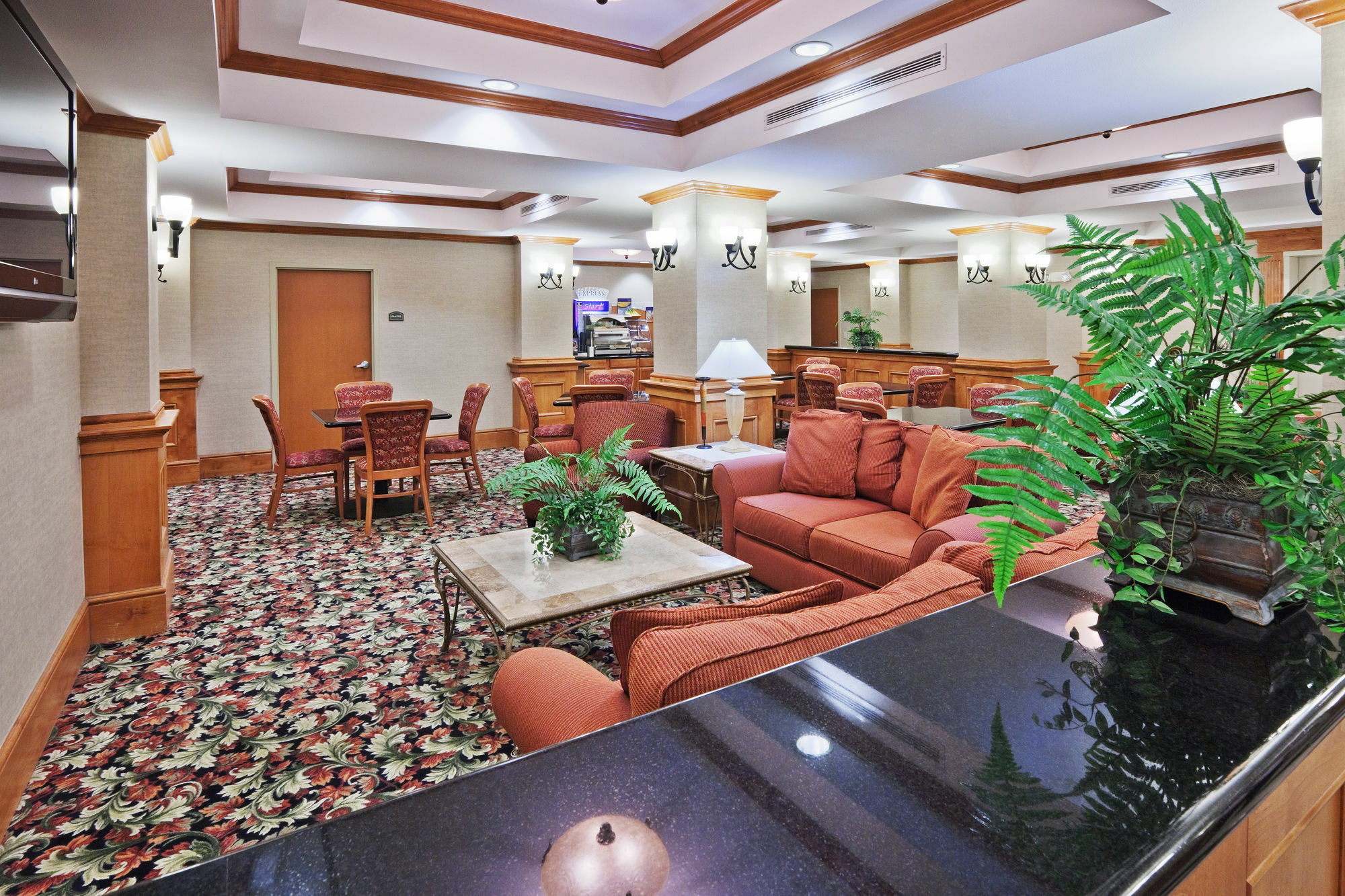 Holiday Inn Express Hotel & Suites Lawton-Fort Sill By Ihg Exterior photo
